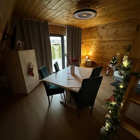 Campsite Linistea Muntilor Cartioasra Cartisoara